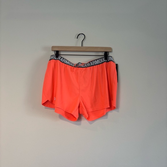 Under Armour Bright Orange Sports Shorts - Picture 1 of 8